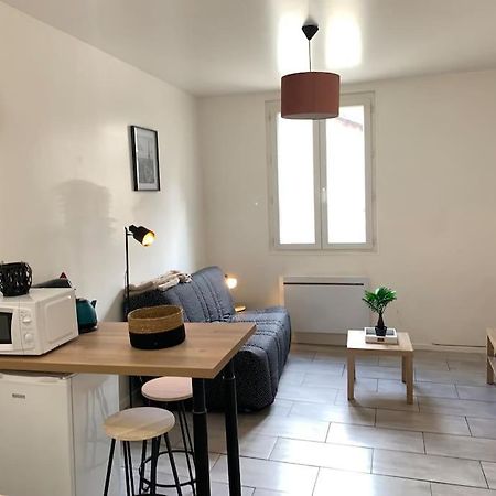 Jolie Studio En Centre Ville Chateauroux Exterior photo