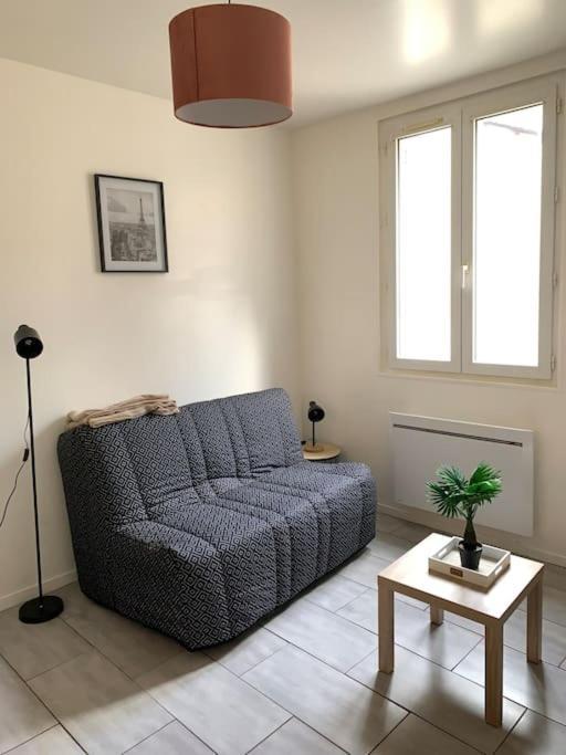 Jolie Studio En Centre Ville Chateauroux Exterior photo